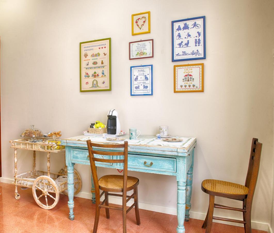 B&B A Casa Di Teresa Olbia Buitenkant foto